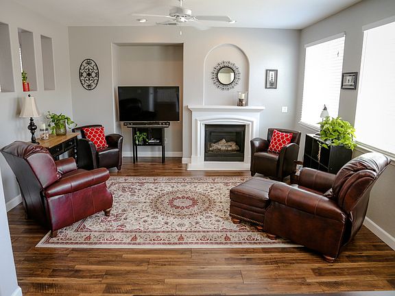 5th image of 2515 Roaring Creek St