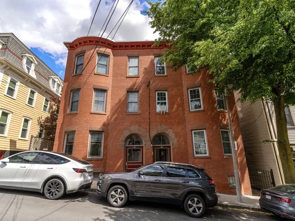 35 Mead St #3, Charlestown, MA 02129