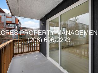 2034 NW 57th St APT 3, Seattle, WA 98107