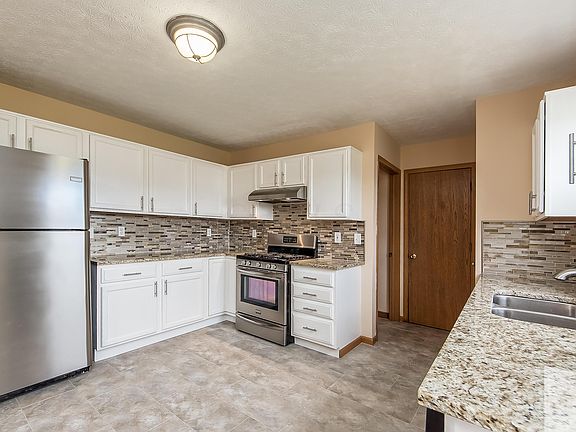 4th image of 9240 Ruston Ln