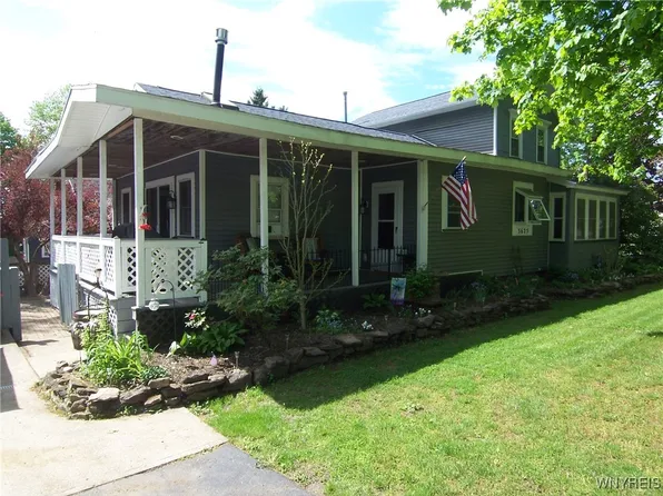 3625 High St, Walworth, NY 14568