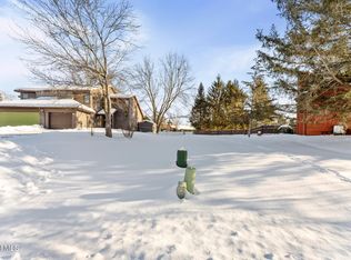 36 Eton Drive, Slingerlands, NY 12159