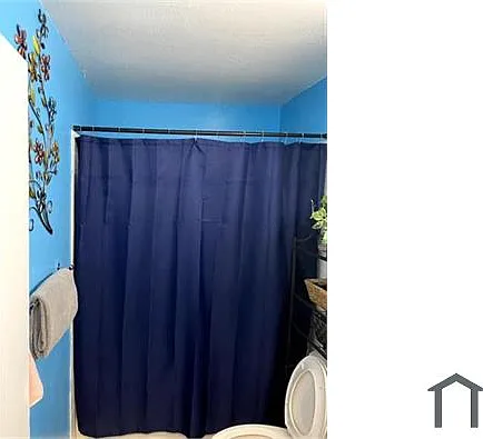 2 bed, 850 sqft, $2,500 — Photo 3