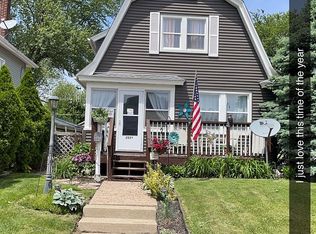 2523 19th Ave, Moline, IL 61265