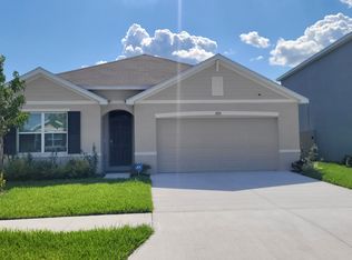 2919 Gardiner Ln, Zephyrhills, FL 33541