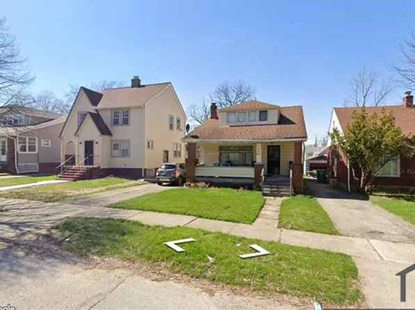 5562 Dalewood Ave, Maple Heights, OH 44137