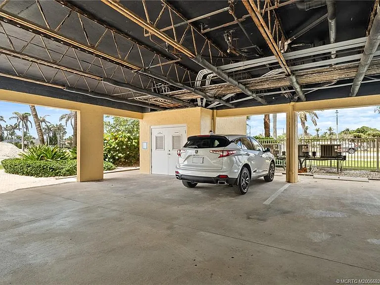 1550 S Ocean Drive Ln #A3-unit A3 — Photo 23