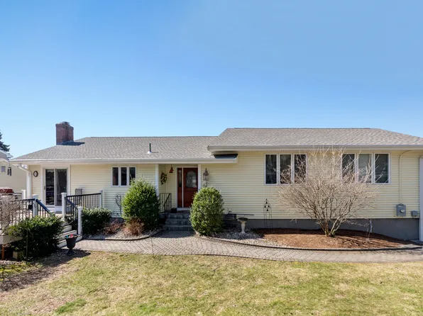 36 Bouldercrest Lane, Vernon, CT 06066