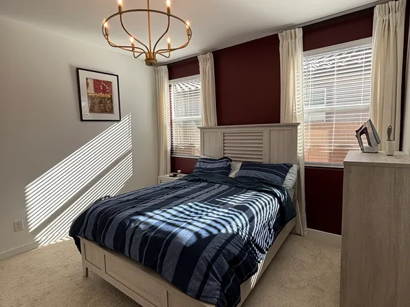 9811 W Cheery Lynn Rd #B, Phoenix, AZ 85037