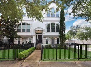 1722 French Village Dr, Houston, TX 77055