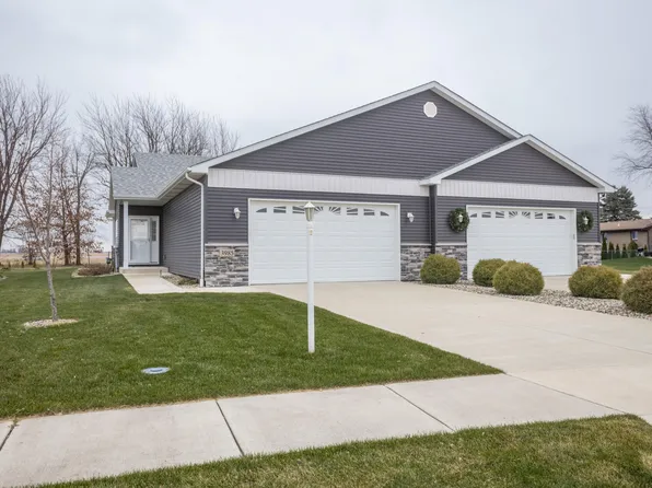 3985 Stadium St, Portage, IN 46368