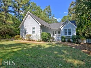 10 Little Creek Dr, Sharpsburg, GA 30277