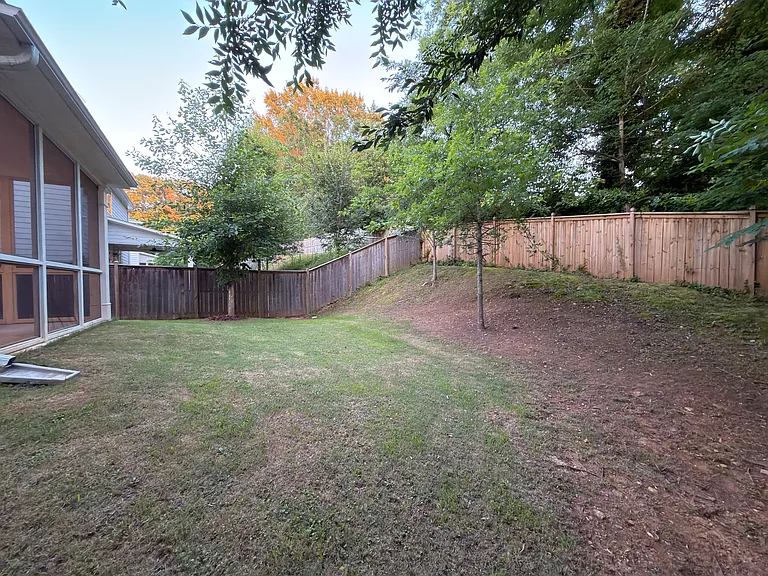 520 Cresentry Brk — Photo 4