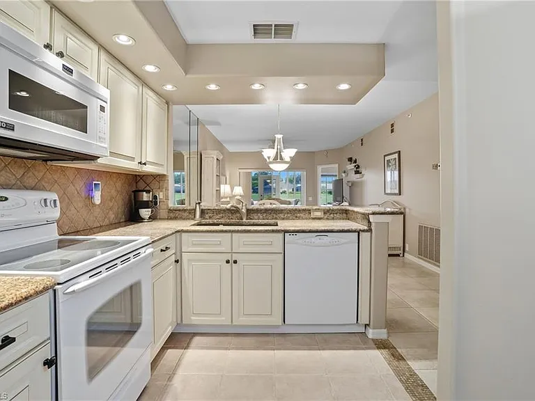 13641 Worthington Way #1604 — Photo 7