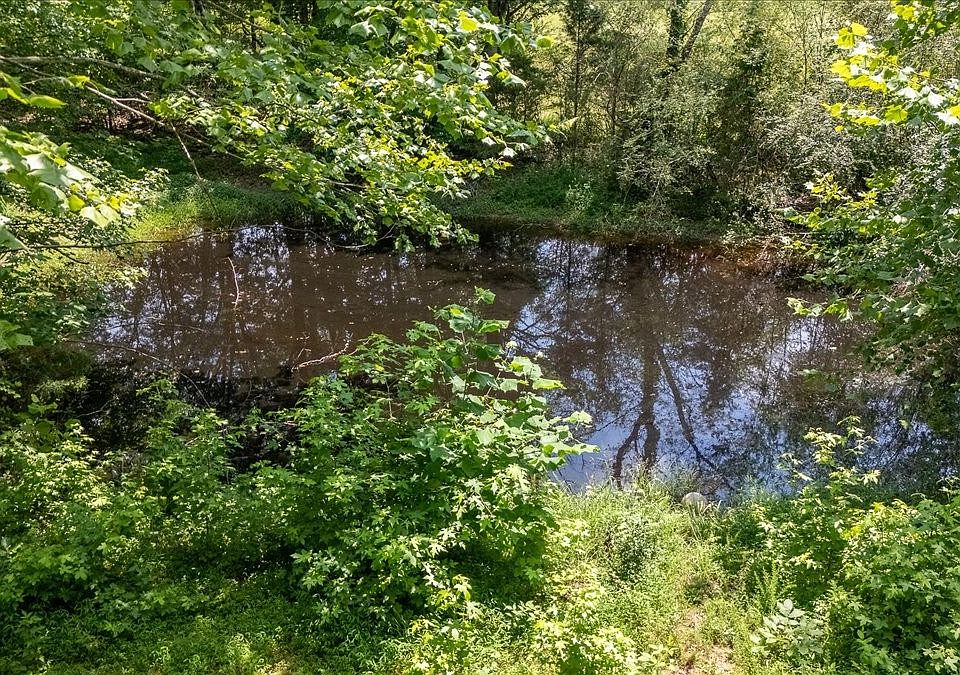 1st image of 2548 Highway 43