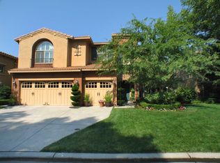 912 Sierra Park Ln, Sacramento, CA