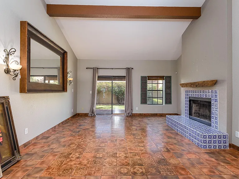 5505 E Desert Hills Dr — Photo 13
