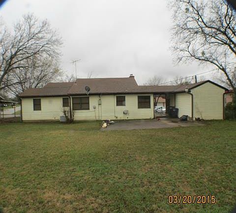 2nd image of 2325 Clearview Dr