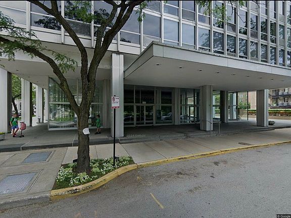 3rd image of 2400 N Lakeview Ave APT 908