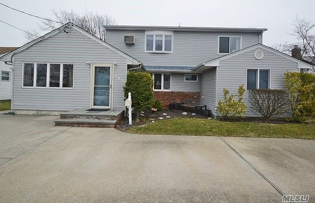 1st image of 269 W End Ave