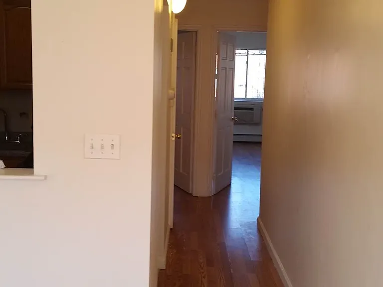 77 E 119th St #Penthouse 12 — Photo 10