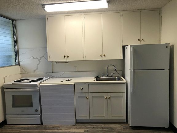 4th image of 1717 Makiki St APT 104