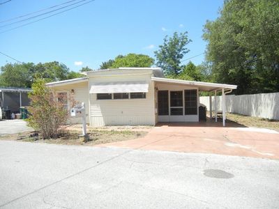 1010 Oakland Cir, Tavares, FL, 32778