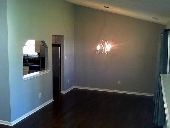 5th image of 1096 Casanova Dr
