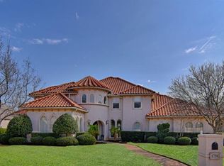 6704 Olympia Hills Rd, Fort Worth, TX 76132