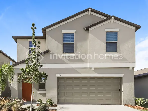 7251 King Creek Dr, Sun City Center, FL 33573