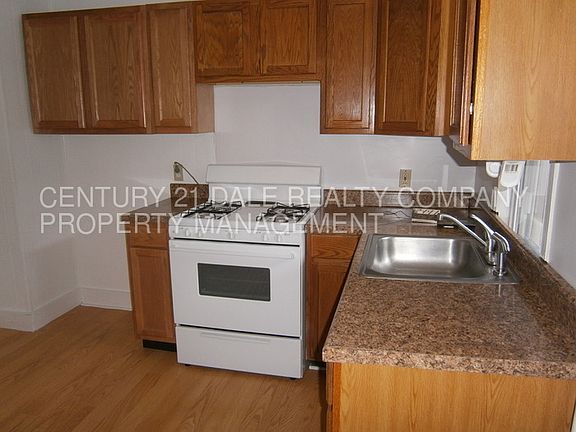 4th image of 103 W 6th Ave