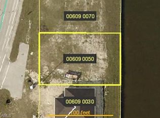 911/913 Cultural Park Blvd S, Cape Coral, FL 33990