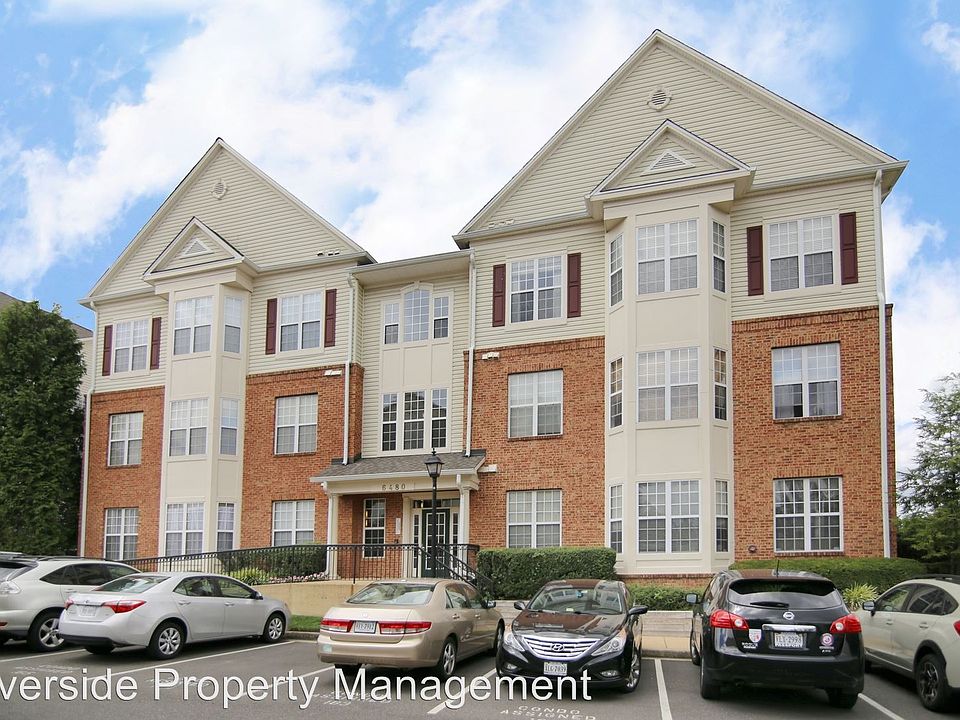 1st image of 6480 Cheyenne Dr Unit 202
