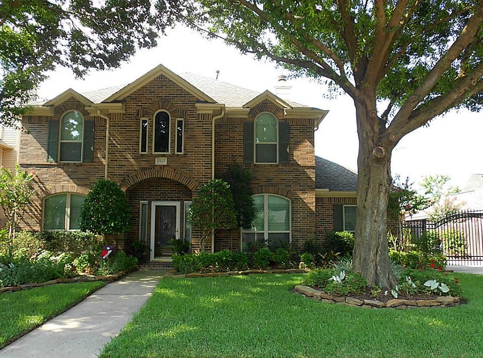 1st image of 6415 Stone Briar Dr