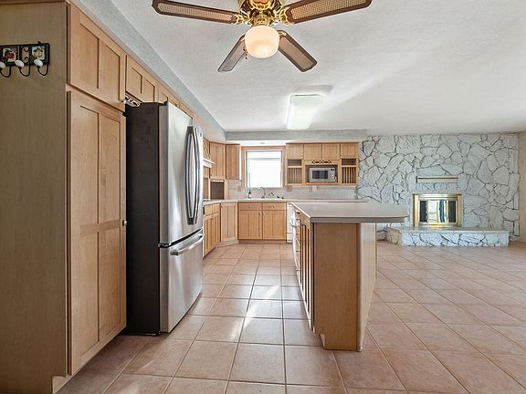 5th image of 5081 Laurelwood Dr