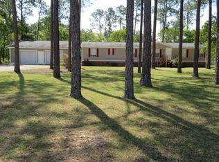 574 Fort Perry Rd, Box Springs, GA 31801