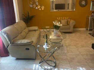 1327 Cherry Hills Rd NE, Palm Bay, FL 32905