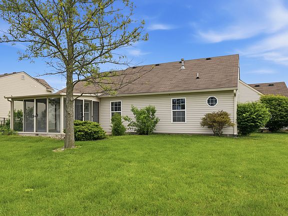 2nd image of 1672 Sagemeadow Dr