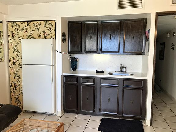 Kitchenette - Refrigerator, hot plate, sink