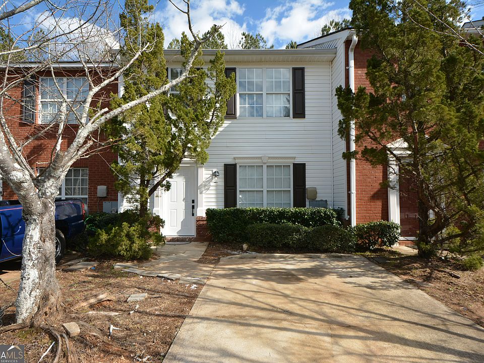 1st image of 2316 Strathmoor Manor Dr