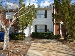 2316 Strathmoor Manor Dr, Lithonia, GA 30058