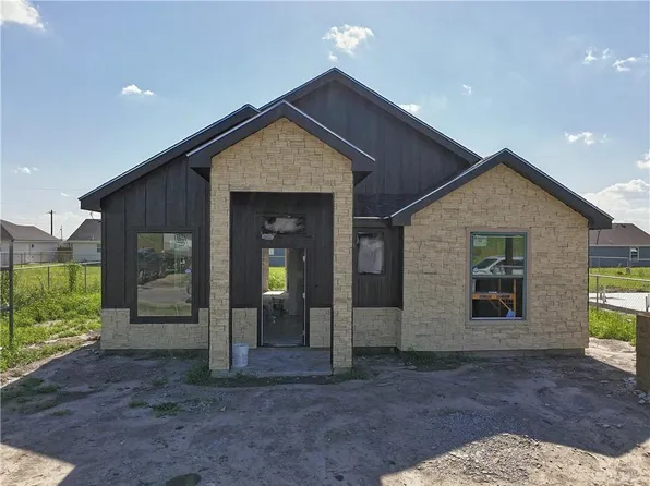 2472 Via Roma Rd, Weslaco, TX 78596