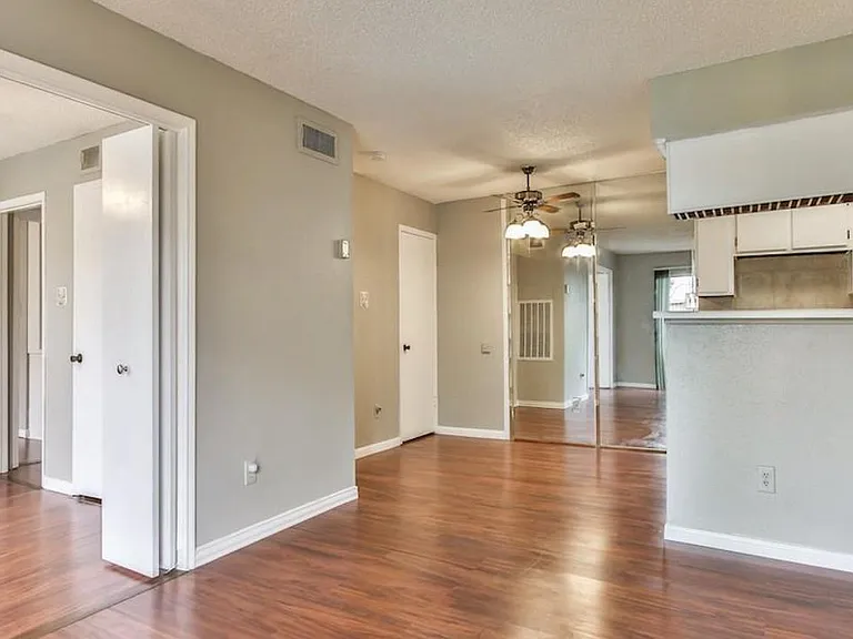 2750 Holly Hall St #713 — Photo 2
