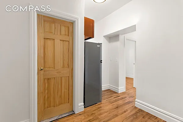 Rented by Compass | media 11