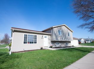 203 N Matteson St, Elwood, IL