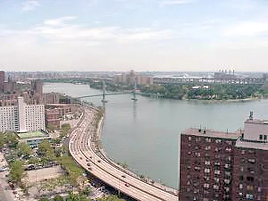 Sold by Corcoran | media 3