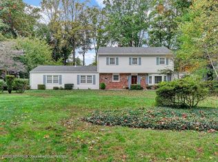 129 Heights Ter, Middletown, NJ 07748