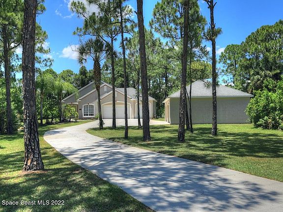 5th image of 4040 Edisto Dr