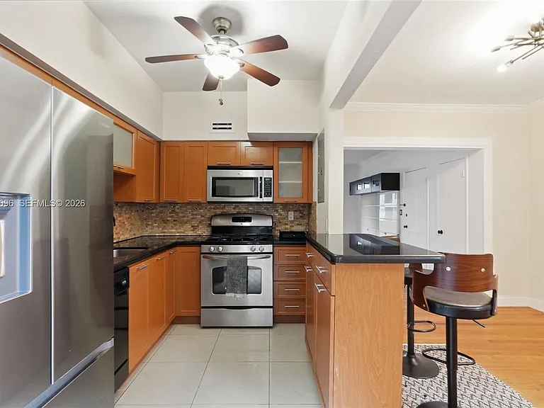 9881 W Bay Harbor Dr #2 — Photo 7