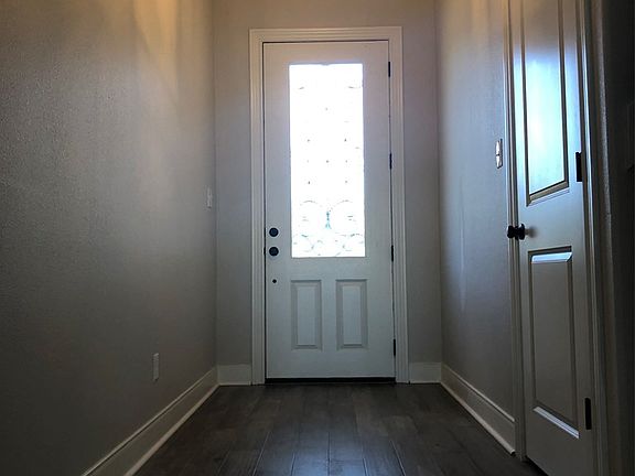 3rd image of 8380 Vaquero Dr